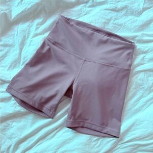 Lululemon Wunder Train High Rise 6” Shorts Size 8 Mauve/Taupe
